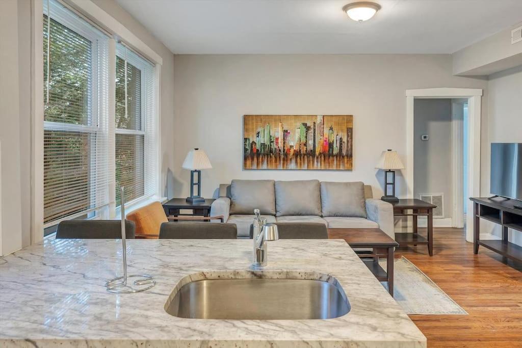 Villa Beautiful Tower Grove Unit Recently Renovated 2S Richmond Heights Exterior foto